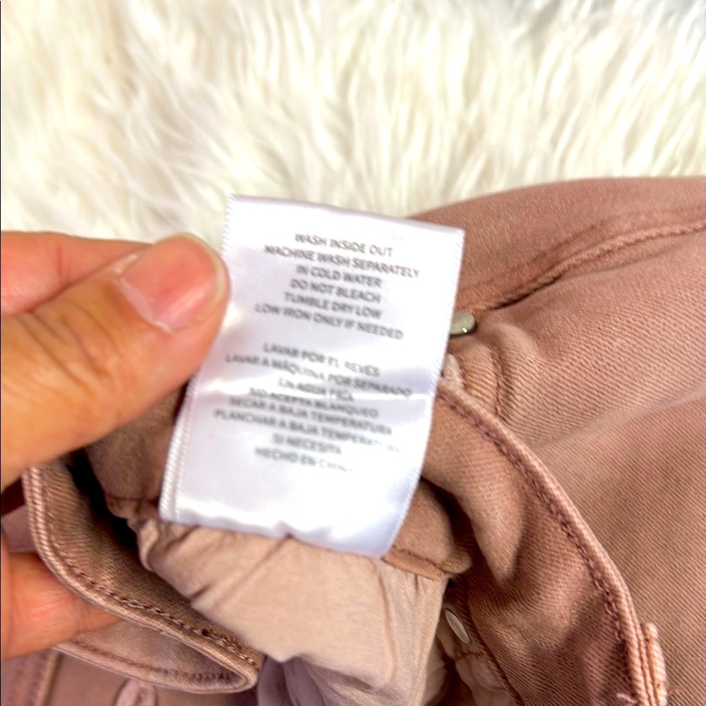 Blakely Mauve distressed Jeans - Picture 11 of 12